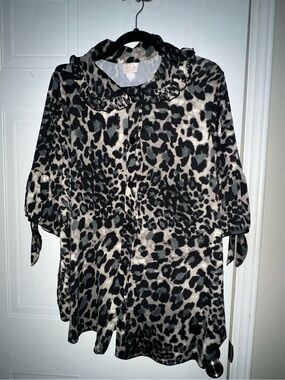 Zadie B’s Dressy Women’s Leopard Print Tunic- Black & Cream Ruffle